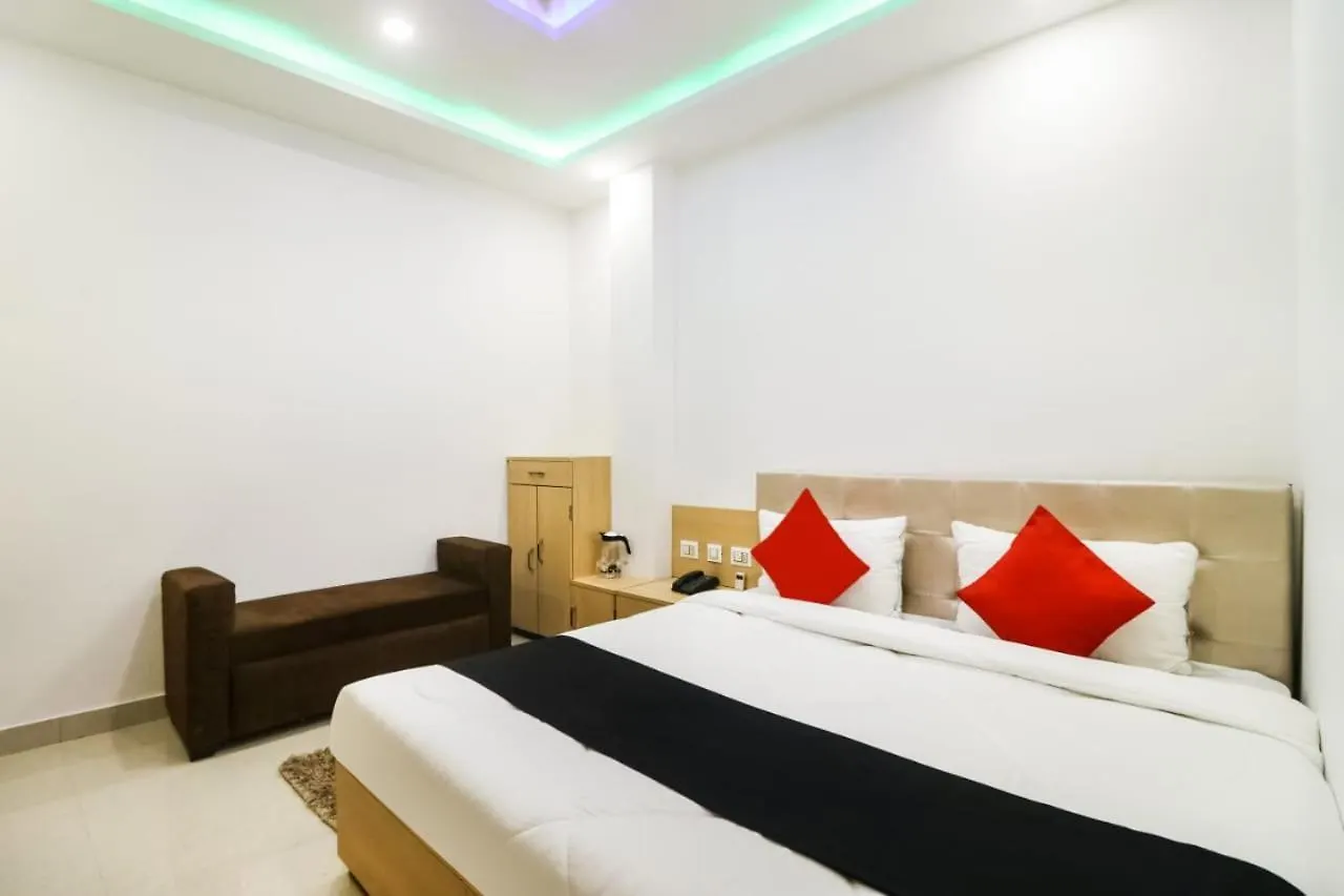 Hotel Moti Mahal,Varanasi India